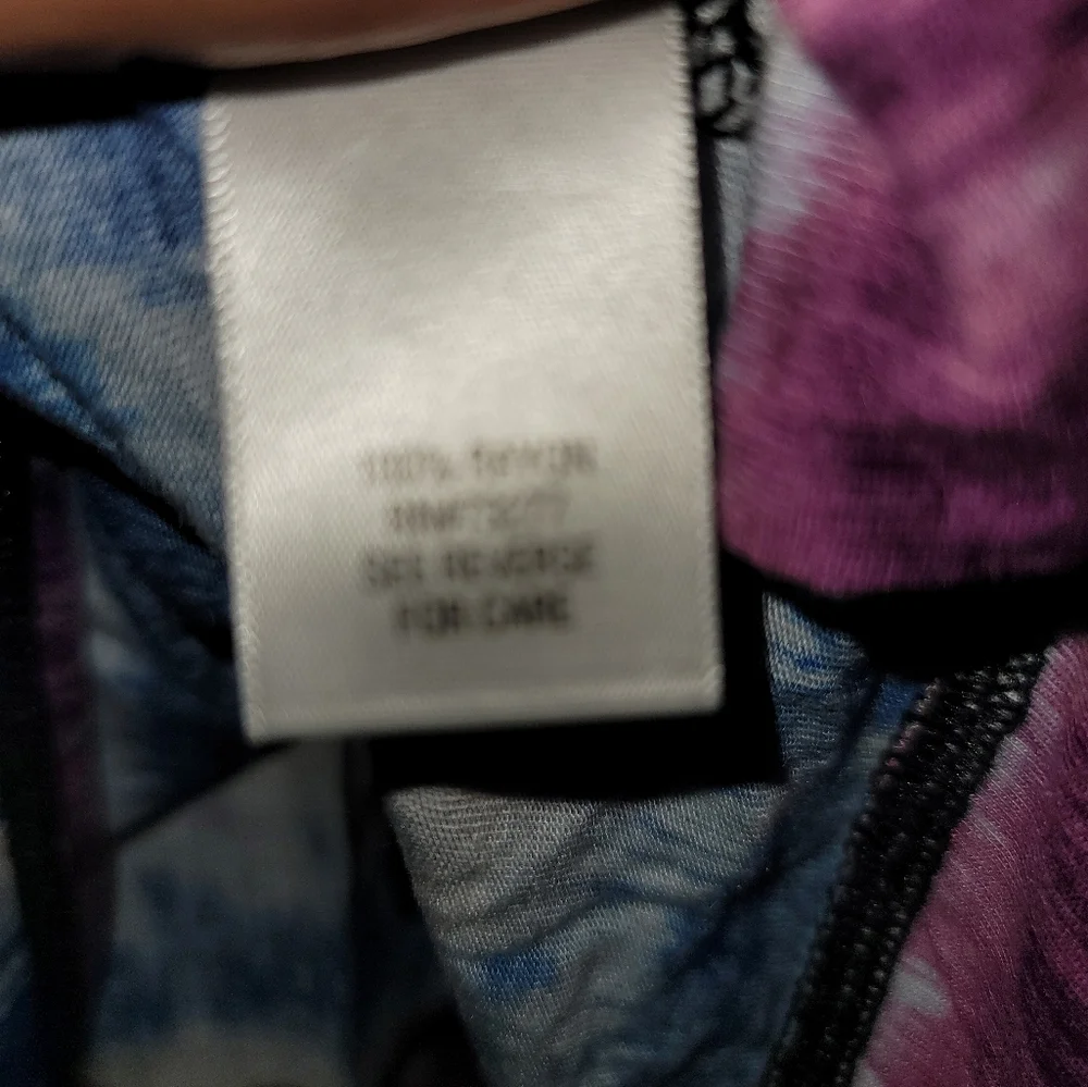 Top - Picture 3 of 5